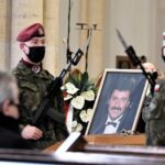 10.04.2021. Łódź. Bazylika Archikatedralna pw. św. Stanisława Kostki. Msza święta pogrzebowa Krzysztofa Krawczyka / PAP/Grzegorz Michałowski