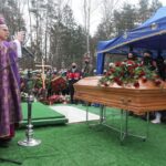 10.04.2021. Grotniki. Uroczystości pogrzebowe Krzysztofa Krawczyka. Na zdjęciu: bp Antoni Długosz / PAP/Roman Zawistowski