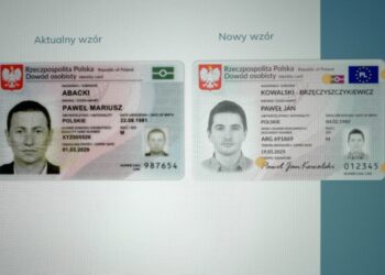 Nowe wzory dowodów osobistych / PAP/Mateusz Marek