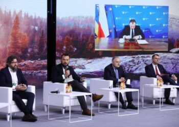 22.04.2021. Warszawa. Drugi dzień szczytu klimatycznego TOGETAIR / PAP/Rafał Guz
