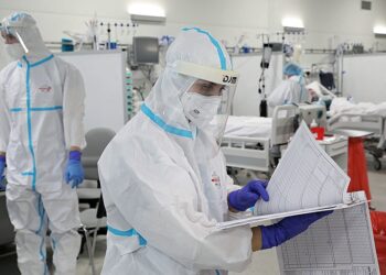 Leszek Szymański / PAP