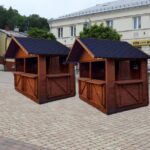 24.04.2021. Chęciny. Na rynku staną stylowe stragany handlowe / checiny.pl