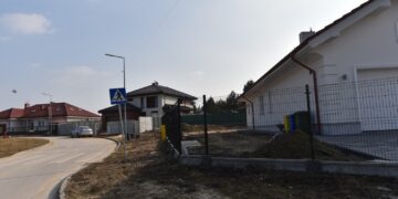 26.03.2021. Końskie. Osiedle Jana Pawła II w Końskich / Magdalena Galas-Klusek / Radio Kielce