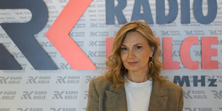 08.04.2021. Kielce. Spodziewany Gość. Na zdjęciu: Justyna Anna Petelicka - projektantka mody / Kamil Król / Radio Kielce