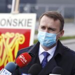 26.04.2021 Końskie. Konferencja dotycząca strefy gospodarczej w Końskich. Na zdjęciu minister Michał Cieślak / Jarosław Kubalski / Radio Kielce