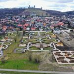 04.04.2021. Chęciny. Park miejski / Jarosław Kubalski / Radio Kielce