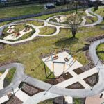 04.04.2021. Chęciny. Park miejski / Jarosław Kubalski / Radio Kielce