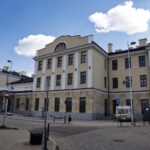 27.04.2021 Skarżysko-Kamienna. Remont dworca PKP / Jarosław Kubalski / Radio Kielce