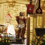 04.04.2021. Kielce. Bazylika katedralna. Msza rezurekcyjna / Jarosław Kubalski / Radio Kielce