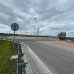 26.04.2021. Prząsław koło Jędrzejowa. Droga krajowa nr 78. Dojazd do ronda / Wiktor Taszłow / Radio Kielce