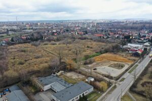 07.04.2021. Kielce. Działka po byłej bazie MPK w Kielcach / Jarosław Kubalski / Radio Kielce