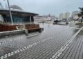 14.04.2021 Kielce. Skwer przed dworcem PKS / Jarosław Kubalski / Radio Kielce