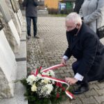 10.04.2021. Starachowice. Obchody 11. rocznicy katastrofy smoleńskiej. Na zdjęciu: poseł Krzysztof Lipiec / Anna Głąb / Radio Kielce