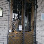 05.04.2021. Czyżowice. Studzienka i kapliczka / Marta Gajda / Radio Kielce