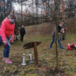 13.03.2021. Pińczów. Obchody 81. rocznicy zbrodni katyńskiej. „Zawięzienie”, czyli pińczowskie miejsce straceń z czasu II wojny światowej / Marta Gajda / Radio Kielce