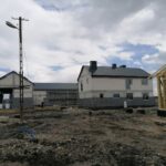 25.04.2021 Umianowice. Budowa Ośrodka Edukacji Przyrodniczej w Umianowicach / Marta Gajda / Radio Kielce