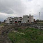 25.04.2021 Umianowice. Budowa Ośrodka Edukacji Przyrodniczej w Umianowicach / Marta Gajda / Radio Kielce