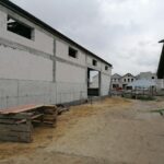 25.04.2021 Umianowice. Budowa Ośrodka Edukacji Przyrodniczej w Umianowicach / Marta Gajda / Radio Kielce