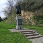 26.04.2021. Opatowiec. Tereny nadwiślańskie. Pomnik Marszałka Józefa Piłsudskiego / Marta Gajda