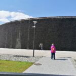 28.04.2021. Busko-Zdrój. Tężnia i dom zdrojowy / Marta Gajda / Radio Kielce