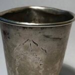 Na zdjęciu: kieliszek kiduszowy / Muzeum Regionalne w Pińczowie