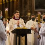 01.04.2021. Sandomierz. Msza Wieczerzy Pańskiej. Na zdjęciu: ks. Piotr Przysucha - prefekt Wyższego Seminarium Duchownego w Sandomierzu / ks. Grzegorz Słodkowski