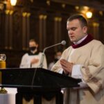 01.04.2021. Sandomierz. Msza Wieczerzy Pańskiej / ks. Grzegorz Słodkowski