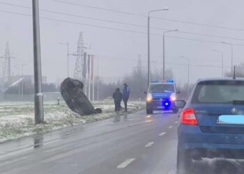 15.04.2021. Końskie. Kolizja na ulicy Wjazdowej / Rafał Łyczek/Koneckie Patrole