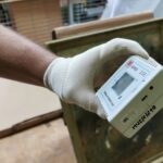 18.04.2021 Skarżysko. Instalacja wystawy „Z ziemi włoskiej do Polski” / Muzeum im. Orła Białego