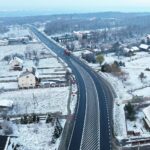 30.11.2020 Mniów. Droga krajowa nr 74 na odcinku Mniów - Kielce. DK 74 / Jarosław Kubalski / Radio Kielce