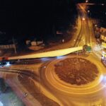 14.03.2021 Transport elektrowni wiatrowej na trasie Cedzyna - Wysoki Małe / Jarosław Kubalski / Radio Kielce