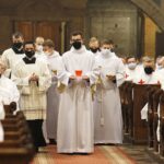 01.04.2021 Kielce. Wielki Czwartek. Msza Święta Krzyżma w Bazylice Katedralnej / Jarosław Kubalski / Radio Kielce