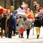 04.04.2021 Kielce. Spacer w parku miejskim / Jarosław Kubalski / Radio Kielce