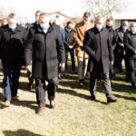 05.04.2021 Suków. Procesja Emaus wokoło kościoła / Jarosław Kubalski / Radio Kielce