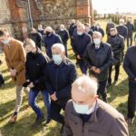 05.04.2021 Suków. Procesja Emaus wokoło kościoła / Jarosław Kubalski / Radio Kielce