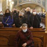 07.04.2021. Kielce. Bazylika katedralna. Pogrzeb Zdzisława Mojeckiego. Msza święta żałobna / Jarosław Kubalski / Radio Kielce