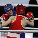 13.04.2021. Kielce. Młodzieżowe Mistrzostwa Świata Kobiet i Mężczyzn w Boksie. Na zdjęciu: walka 1/16 finału 54kg: Karolina Ampulska (Polska) (niebieski strój) vs. Vilte Savickaite (Litwa) / Jarosław Kubalski / Radio Kielce