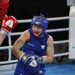 13.04.2021. Kielce. Młodzieżowe Mistrzostwa Świata Kobiet i Mężczyzn w Boksie. Na zdjęciu: walka 1/16 finału 60kg: Izabela Rozkoszek (Polska, niebieski strój) vs. Daniela Golino (Włochy)