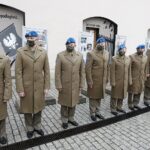 16.04.2021 Kielce. Wzgórze Zamkowe. Otwarcie wystawy "Ryzyko na co dzień - Saperzy z CPdMZ". Na zdjęciu: saperzy z Centrum Przygotowań do Misji Zagranicznych / Jarosław Kubalski / Radio Kielce