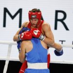 16.04.2021 Kielce. Młodzieżowe Mistrzostwa Świata Kobiet i Mężczyzn w Boksie. Walka: Sebastian Kusz, Polska (czerwony strój - Oleg Bercovich, Izrael / Jarosław Kubalski / Radio Kielce