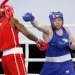 16.04.2021 Kielce. Młodzieżowe Mistrzostwa Świata Kobiet i Mężczyzn w Boksie. Walka: Jakub Domurad, Polska (niebieski strój) - Fernando Arzola Lopez, Kuba / Jarosław Kubalski / Radio Kielce