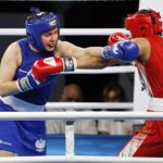 20.04.2021 Kielce. Młodzieżowe Mistrzostwa Świata Kobiet i Mężczyzn w Boksie. Walka: Daria Parada ( Polska, strój niebieski ) - Chan Sanamacha Thokchom ( Indie ) / Jarosław Kubalski / Radio Kielce