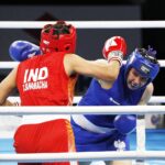 20.04.2021 Kielce. Młodzieżowe Mistrzostwa Świata Kobiet i Mężczyzn w Boksie. Walka: Daria Parada ( Polska, strój niebieski ) - Chan Sanamacha Thokchom ( Indie ) / Jarosław Kubalski / Radio Kielce