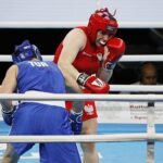 20.04.2021 Kielce. Młodzieżowe Mistrzostwa Świata Kobiet i Mężczyzn w Boksie. Walka: Martyna Jancelewicz ( Polska, strój czerwony ) - Busra Isildar ( Turcja ) / Jarosław Kubalski / Radio Kielce