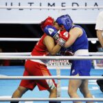 20.04.2021 Kielce. Młodzieżowe Mistrzostwa Świata Kobiet i Mężczyzn w Boksie. Walka: Oliwia Toborek ( Polska, strój niebieski ) - Tarannu Alfiya Pathan ( Indie ) / Jarosław Kubalski / Radio Kielce