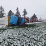 14.04.2021 Przybysławice Ciężarówka blokuje drogę / OSP Ożarów