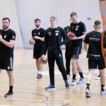 29.04.2021. Kielce. Wspólny trening Łomży Vive Kielce i AZS UJK Kielce / kielcehandball.pl