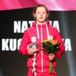 22.04.2021. Kielce. Młodzieżowe Mistrzostwa Świata Kobiet i Mężczyzn w Boksie. Dekoracja zawodniczek w wadze muszej (48 kg). Na zdjęciu: Natalia Kuczewska / Wiktor Taszłow / Radio Kielce