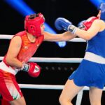 22.04.2021. Kielce. Młodzieżowe Mistrzostwa Świata Kobiet i Mężczyzn w Boksie. Finał wagi półśredniej (69 kg): Barbara Marcinkowska (Polska, niebieski strój) - Arundhati Choudhary (Indie, czerwony strój) / Wiktor Taszłow / Radio Kielce