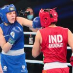 22.04.2021. Kielce. Młodzieżowe Mistrzostwa Świata Kobiet i Mężczyzn w Boksie. Finał wagi półśredniej (69 kg): Barbara Marcinkowska (Polska, niebieski strój) - Arundhati Choudhary (Indie, czerwony strój) / Wiktor Taszłow / Radio Kielce